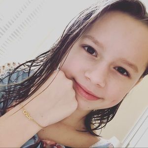 Meet your Posher, Chloe